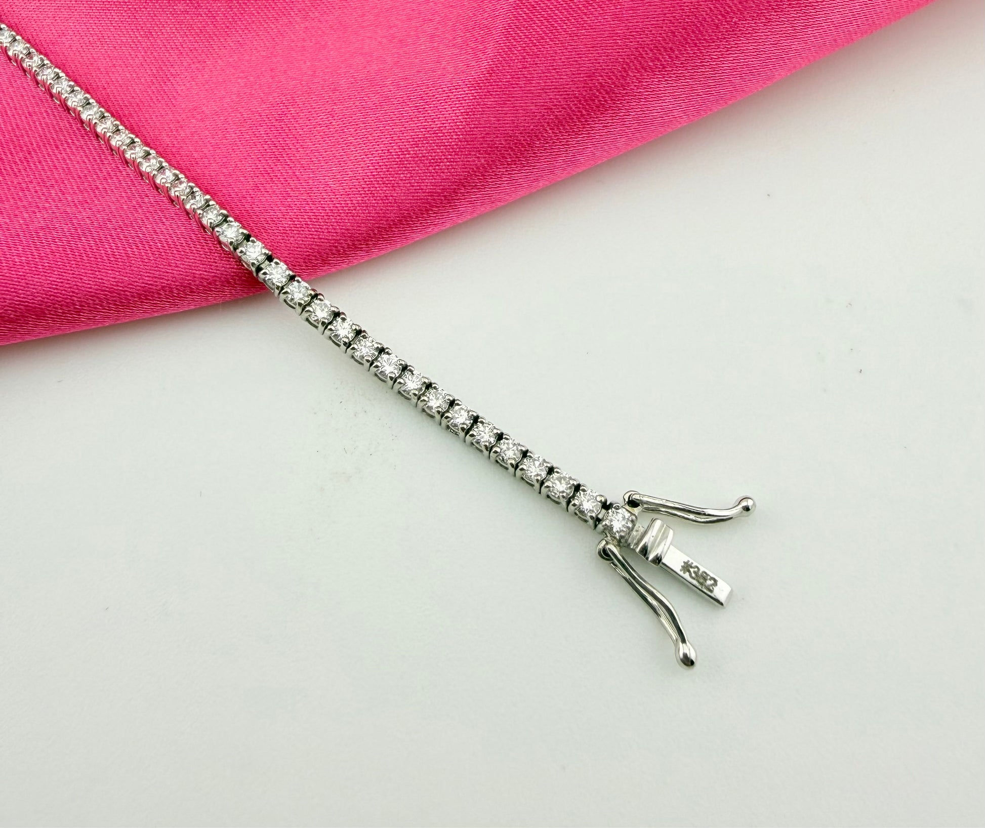 2.01 Carat Total Weight NATURAL Diamond Tennis Bracelet 18k White Gold 3 prong #382