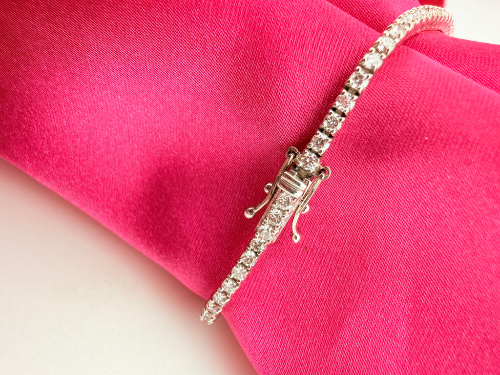 2.01 Carat Total Weight NATURAL Diamond Tennis Bracelet 18k White Gold 3 prong #382