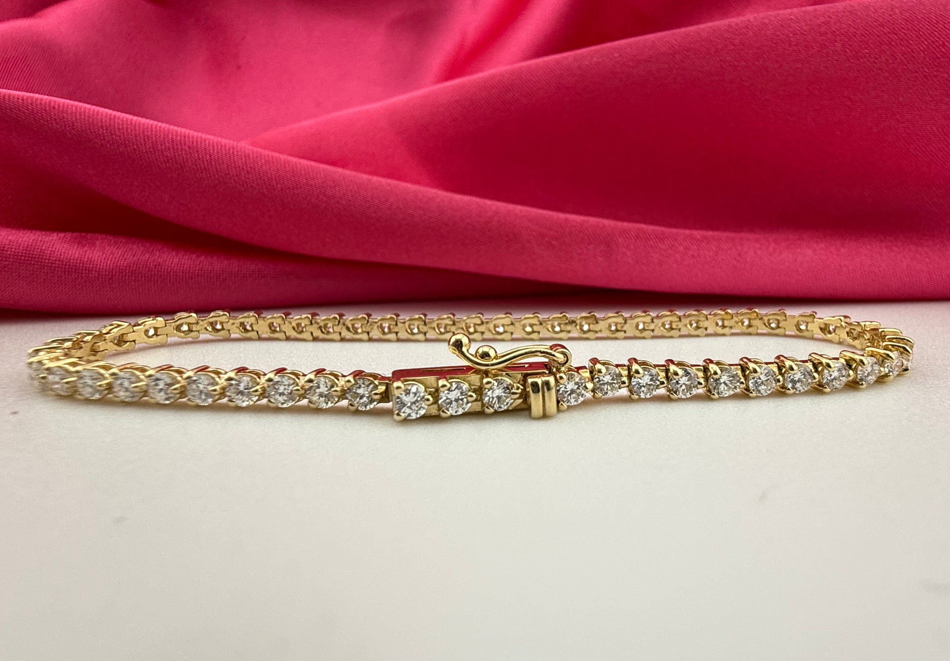 3.01 Carat Total Weight NATURAL DIAMOND Tennis Bracelet 14k Yellow Gold 3 prong CK#467